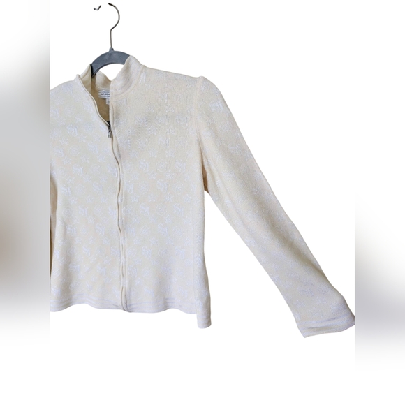 St. John Sport Zip Cardigan - Picture 7 of 7